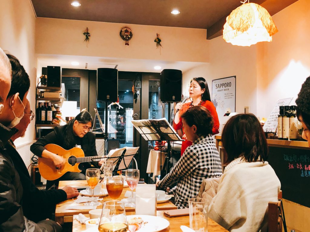 SARAH-DA/2019/Xmas シャンソン LIVE By,EmiGrande. SARAH-DA/2019/Xmas シャンソン LIVE By,EmiGrande.